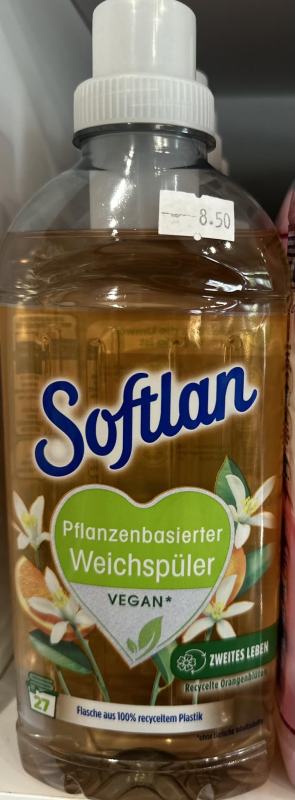 Soflan pomarańcza i kwiaty